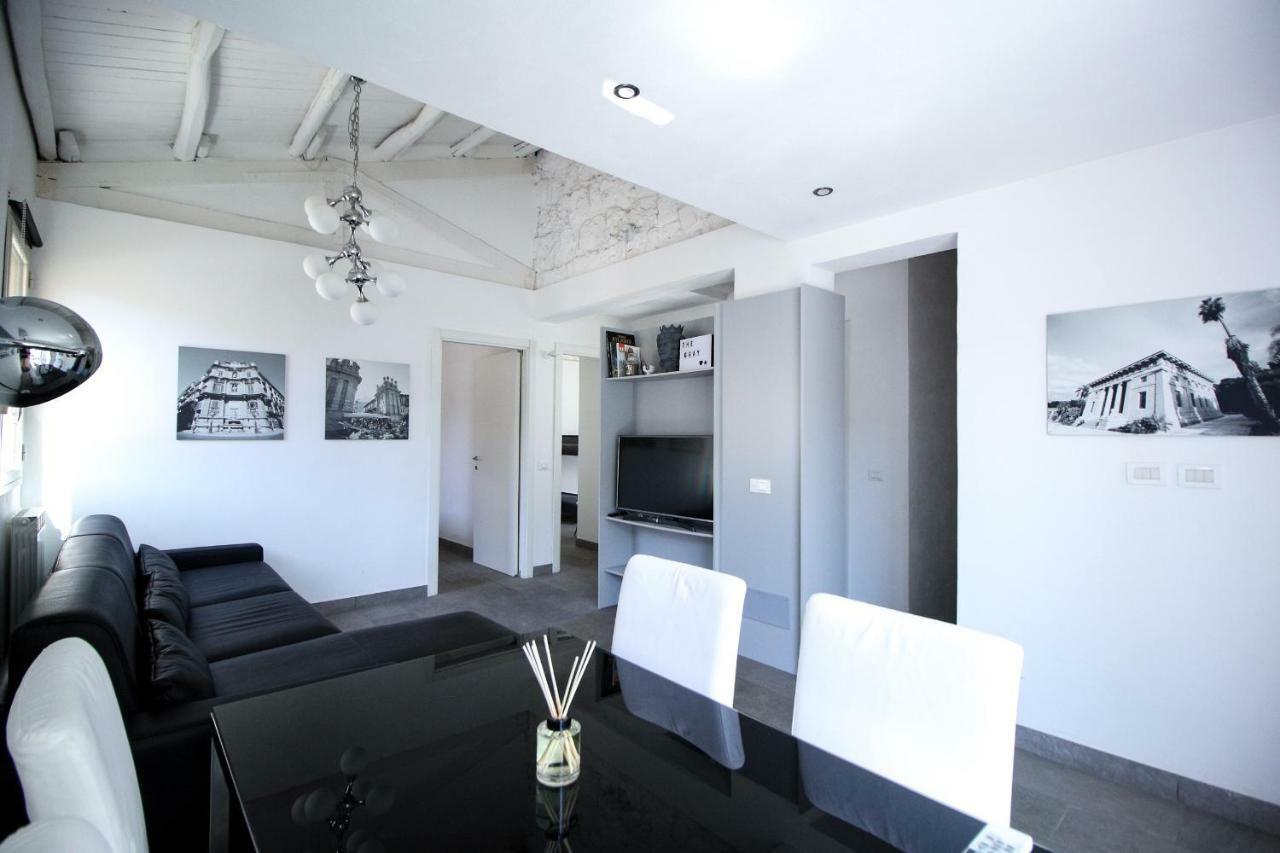 Ferienwohnung The Gray Super Attico Palermo Exterior foto